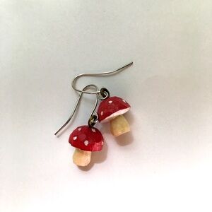 🍄 Hand Carved Red Mushroom Dangle Earrings